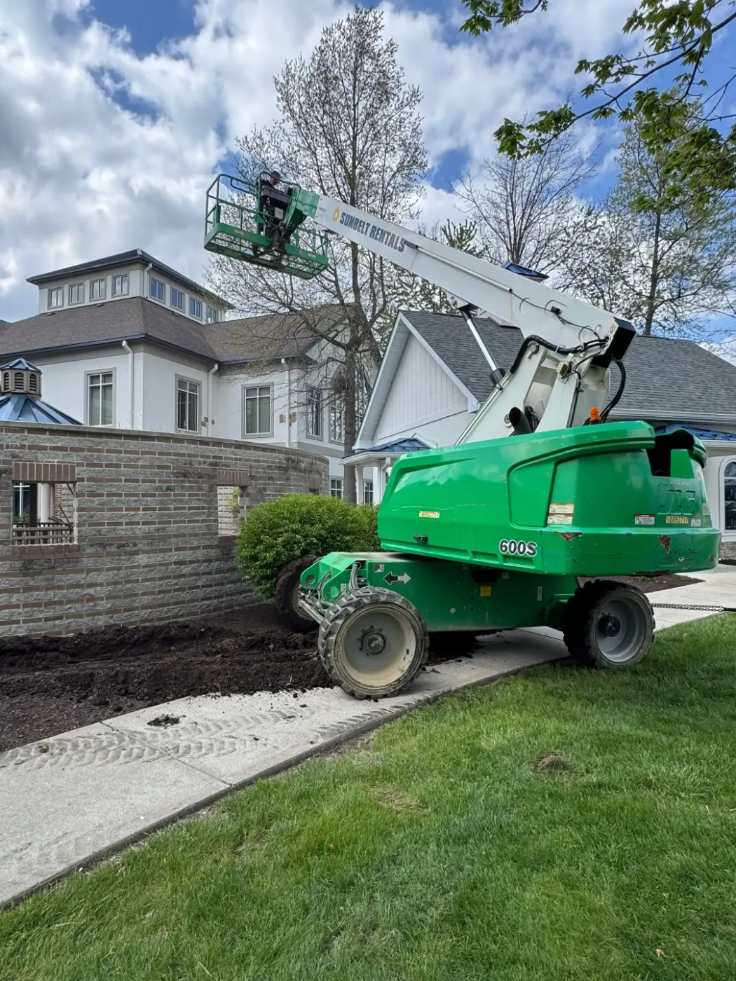 Commercial roof inspection documented in Castleton